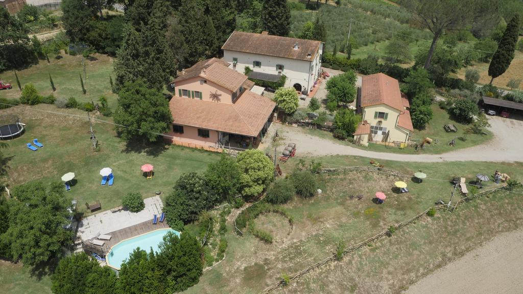 Agriturismo Podere Poggio Ai Cieli San Gimignano Exterior photo