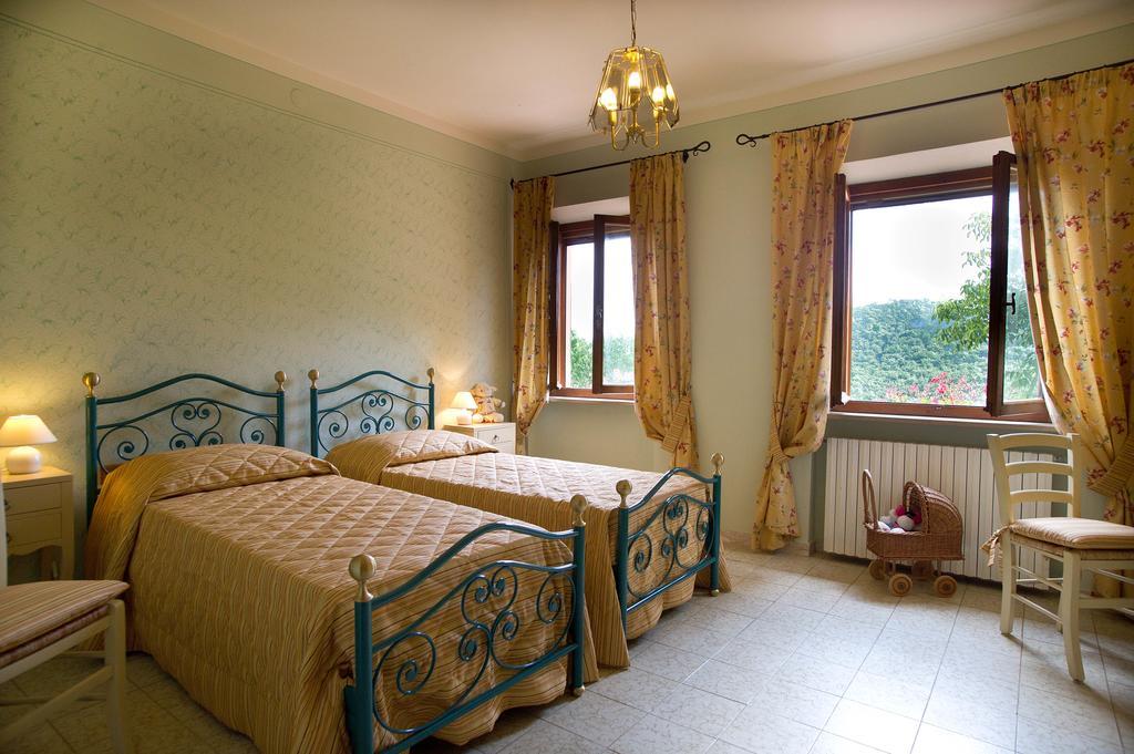 Agriturismo Podere Poggio Ai Cieli San Gimignano Room photo