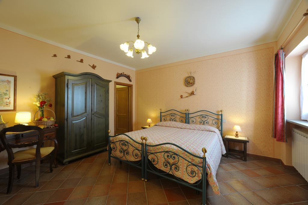 Agriturismo Podere Poggio Ai Cieli San Gimignano Room photo